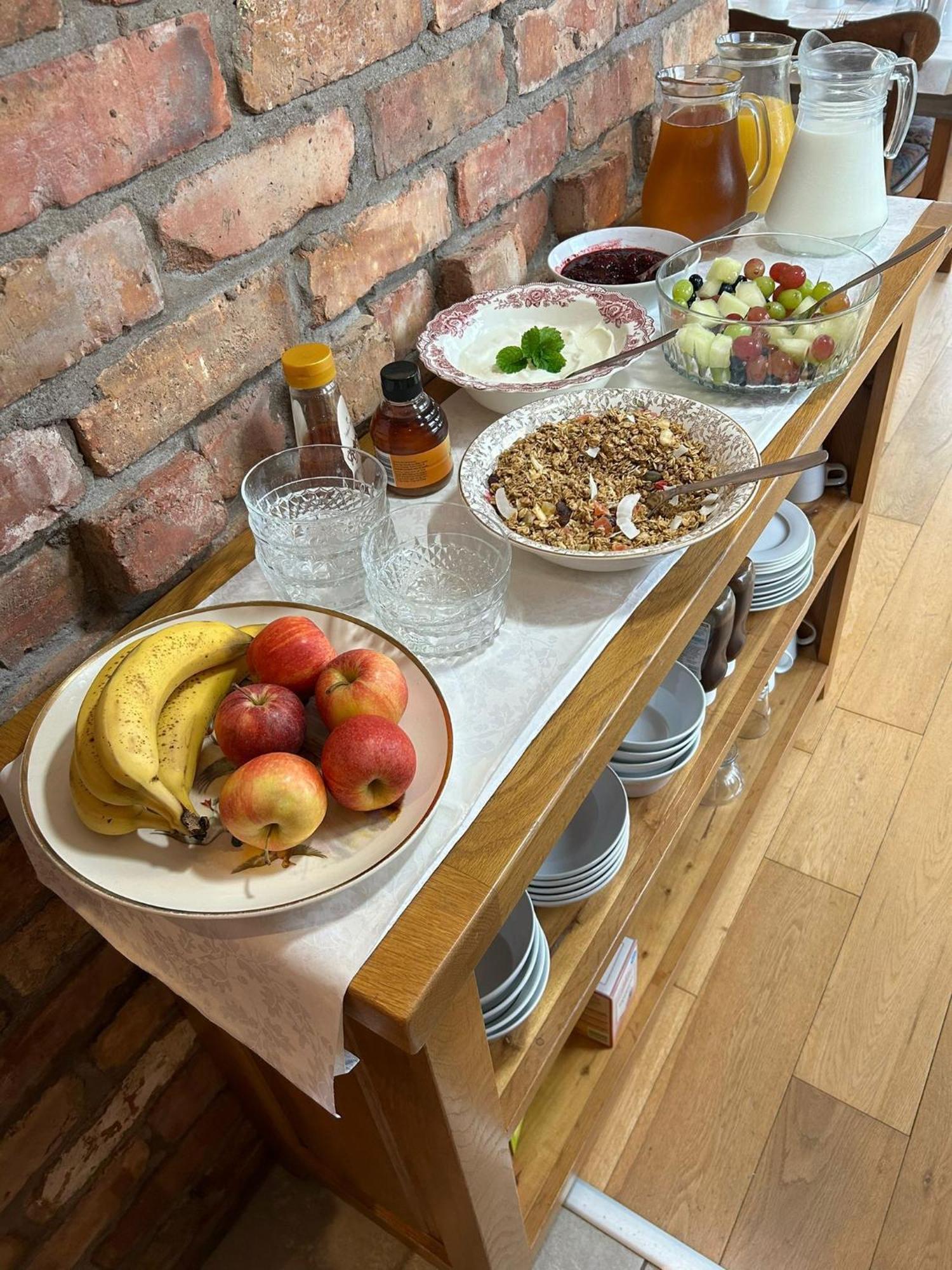 Dunhill Cottage B&B Hillsborough Exteriör bild